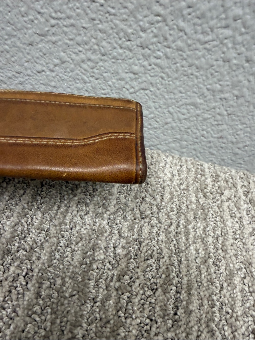 Coach Vintage Bleeker Tattersall Brown Leather Zip Card Case with Key Ring - Picture 9 of 12